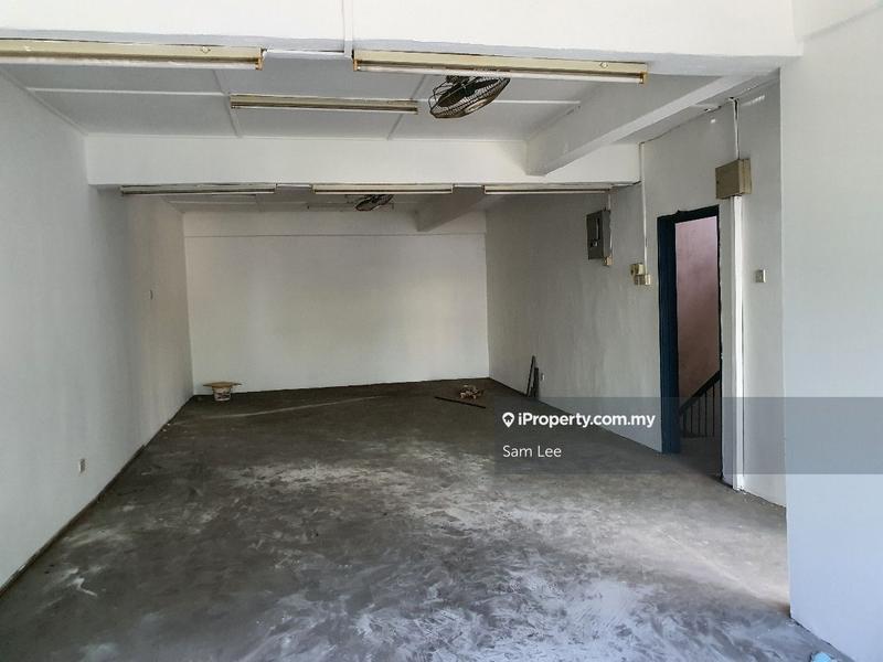 Terrace Factory for Sale in Taman Usahawan Kepong, Kepong by Sam Lee - iProperty.com.my