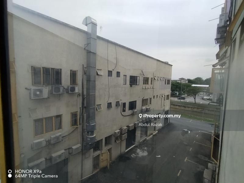 Pejabat-Runcit untuk Dijual di Seksyen 7, Shah Alam oleh Abdul Razak - iProperty.com.my