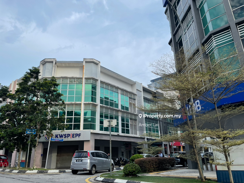 For Rent - Sri petaling G-floor Corner Shop