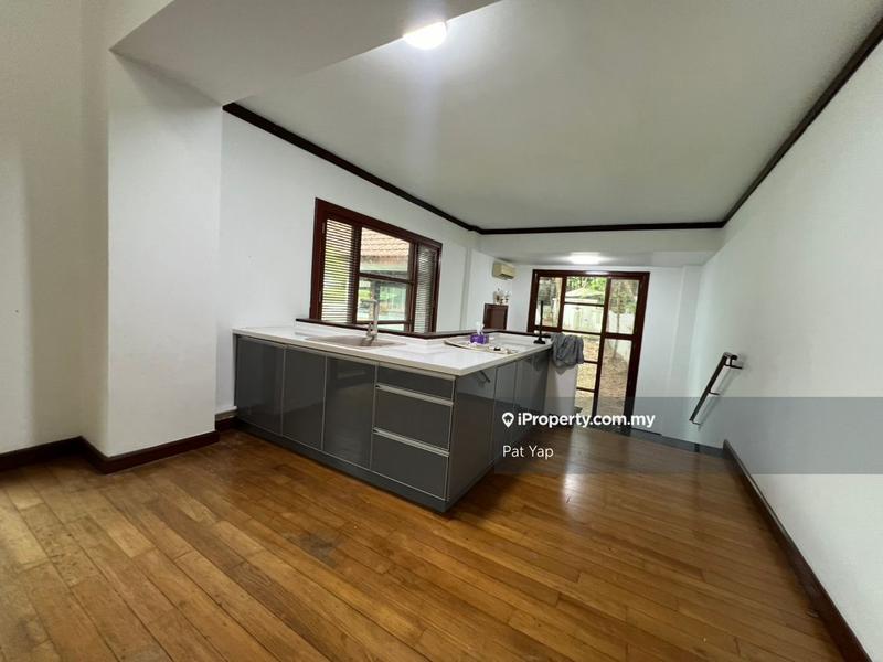 Bungalow House for Sale in Federal Hill, Bangsar by Pat Yap - iProperty.com.my