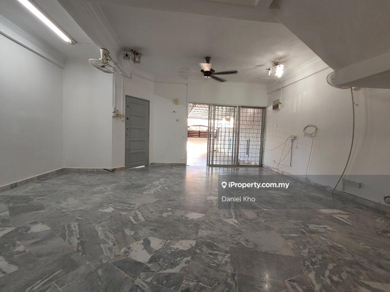 Rumah Berangkai 2 Tingkat untuk Dijual di Bandar Melawati, Kuala Selangor oleh Daniel Kho - iProperty.com.my