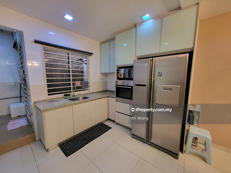 4-storey Terraced House for Sale in DJ Villa 2, Damansara Jaya, PJ, Petaling Jaya by KK Wong - iProperty.com.my