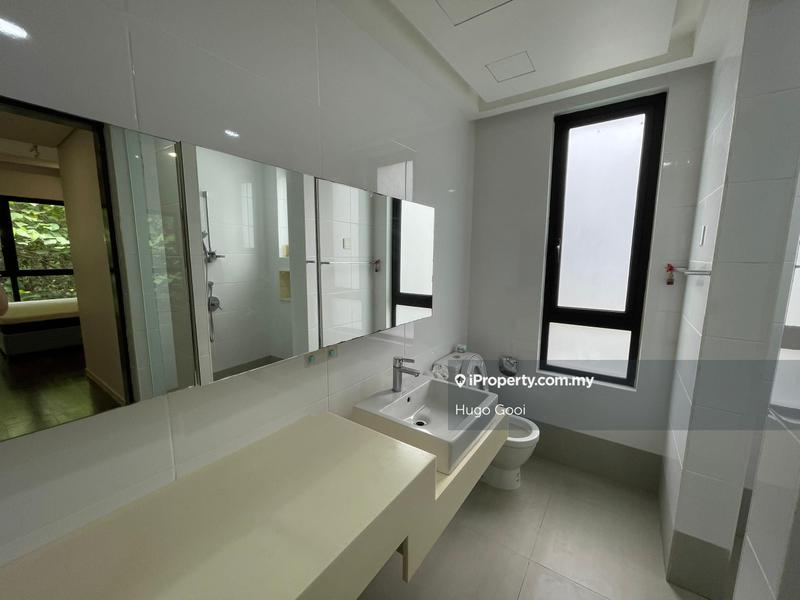 Bungalow House for Sale in Bluwater Estate, The Mines Resort City, Gita Bayu, Seri Kembangan by Hugo Gooi - iProperty.com.my