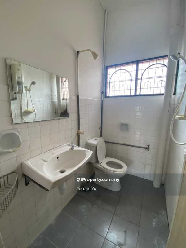 Rumah Berangkai 2 Tingkat untuk Dijual di Taman Cempaka, Ampang oleh Jordan Yu - iProperty.com.my
