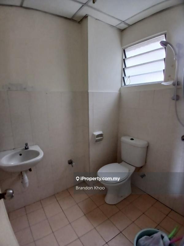 Apartment for Sale in Bayu Puteri by Brandon Khoo - iProperty.com.my