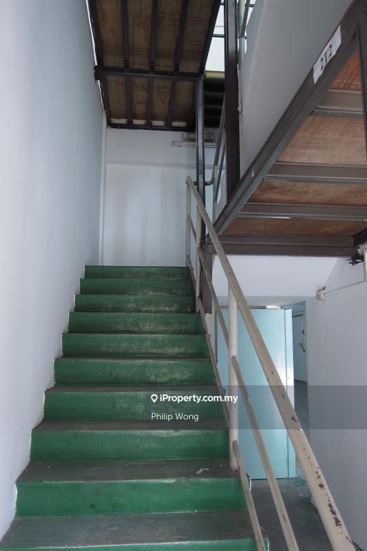 Terrace Factory for Sale in Taman Perindustrian Bukit Serdang, Seri Kembangan by Philip Wong - iProperty.com.my