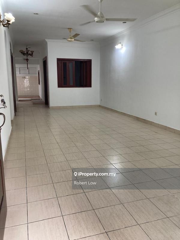 Semi-Detached House for Sale in Pantai Jerejak, Bayan Lepas by Robert Low - iProperty.com.my