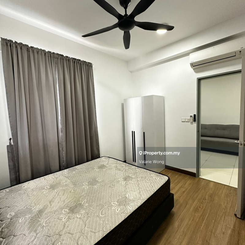 Service Residence for Rent in Pinnacle Sri Petaling by Valarie Wong - iProperty.com.my