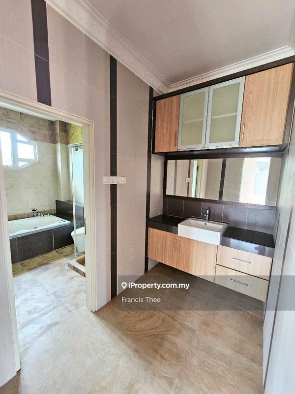 Bungalow House for Sale in Saujana Impian, Kajang by Francis Thee - iProperty.com.my