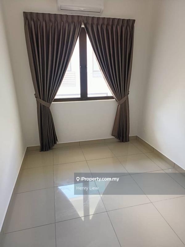 Rumah Teres 2-Tingkat untuk Dijual di Setia Safiro, Cyberjaya oleh Henry Liew - iProperty.com.my