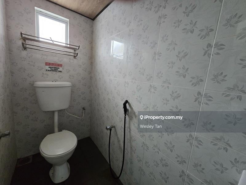 Hotel / Resort for Sale in Taman Klebang Besar, Klebang by Wesley Tan - iProperty.com.my