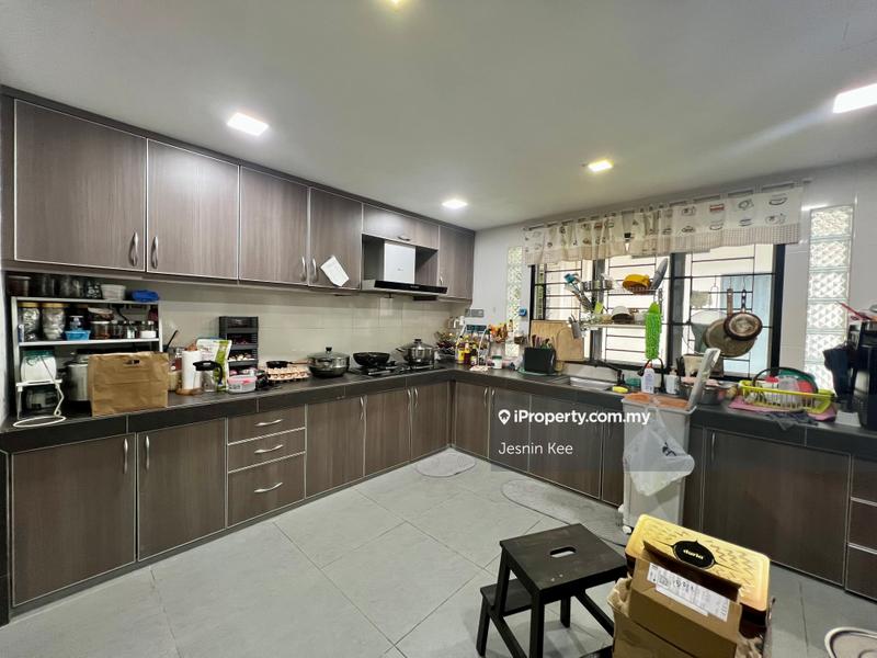 Rumah Berangkai 3 Tingkat untuk Dijual di Lake Fields, Sungai Besi oleh Jesnin Kee - iProperty.com.my