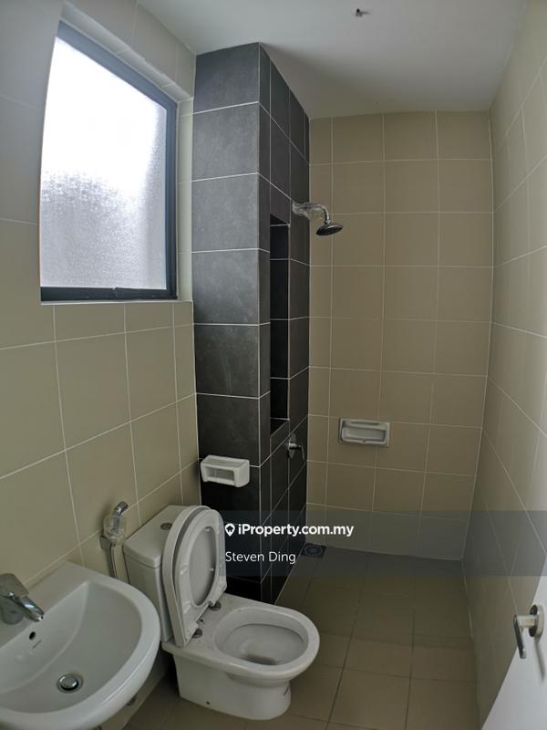 Semi-Detached House for Sale in Setia Utama, Setia Alam by Steven Ding - iProperty.com.my