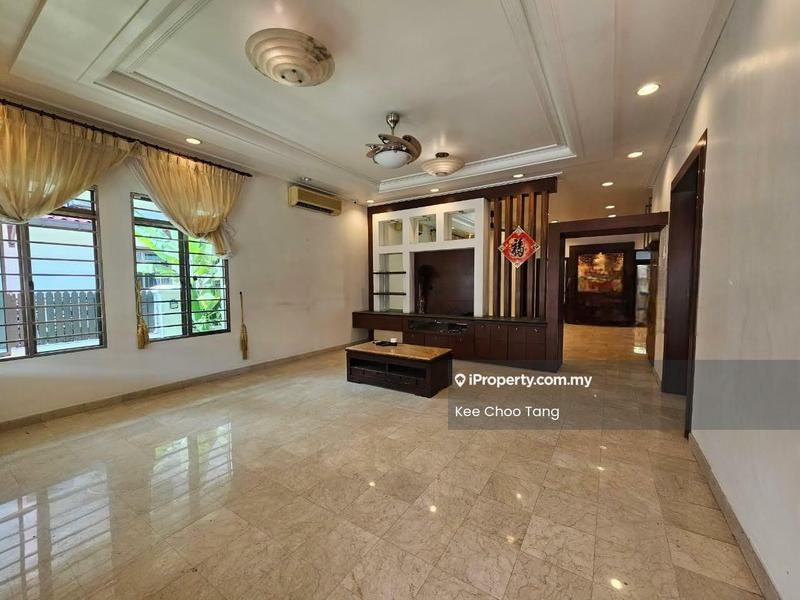 Semi-Detached House for Sale in Kota Kemuning, Shah Alam by Anjoe Tang - Living Room - iProperty.com.my