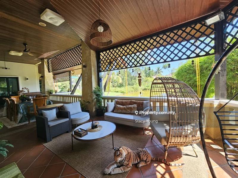 Bungalow House for Sale in Country Heights, Kajang by Stacy Young - iProperty.com.my