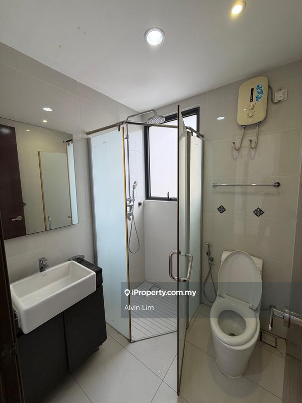 For Rent - Bay Laurel @ Country Garden Danga Bay