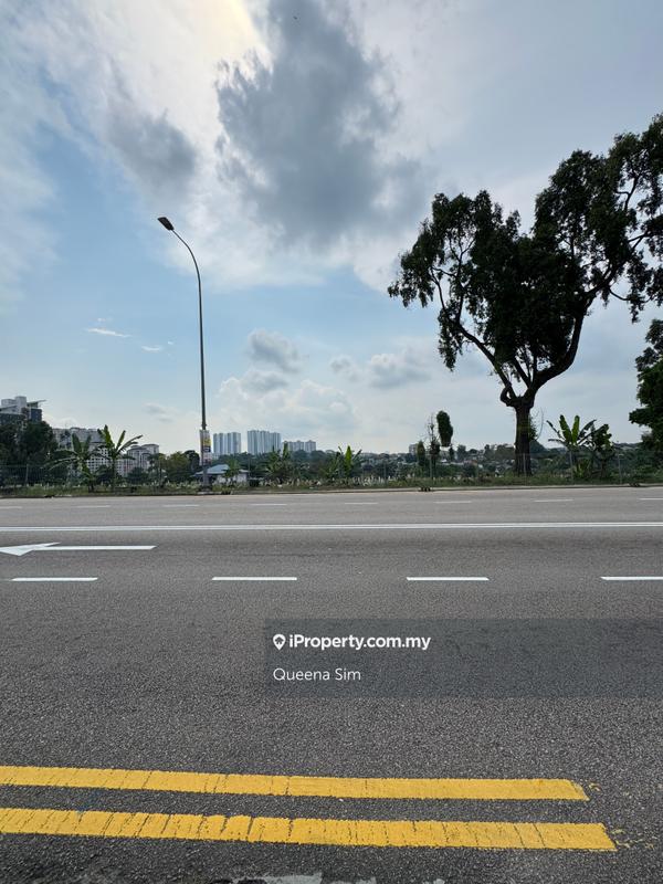 Banglo Komersial untuk Dijual di Taman Kebun Teh, Johor Bahru oleh Queena Sim - iProperty.com.my