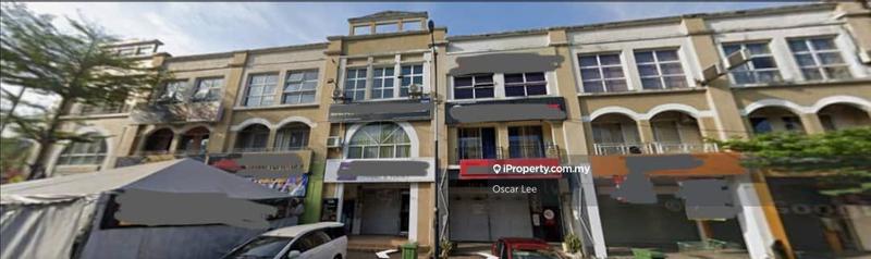 For Sale - ( ROI 4.88 ) Pusat Perniagaan Reef 3sty Shop For Sale Rawang