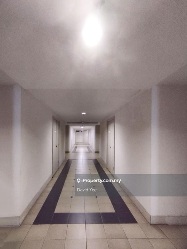 Service Residence for Sale in Amcorp Serviced Suites by David Yee - iProperty.com.my