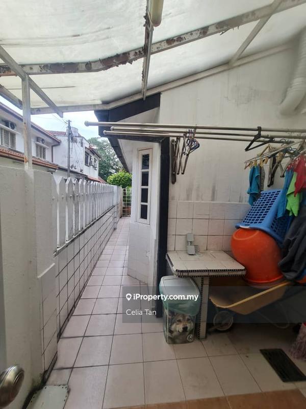 Rumah Berangkai 2 Tingkat untuk Dijual di Usj 11, Subang Jaya oleh Celia Tan - iProperty.com.my