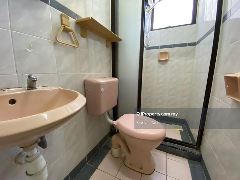 Kondominium untuk Dijual di Straits Court oleh Geoffery Wee - iProperty.com.my