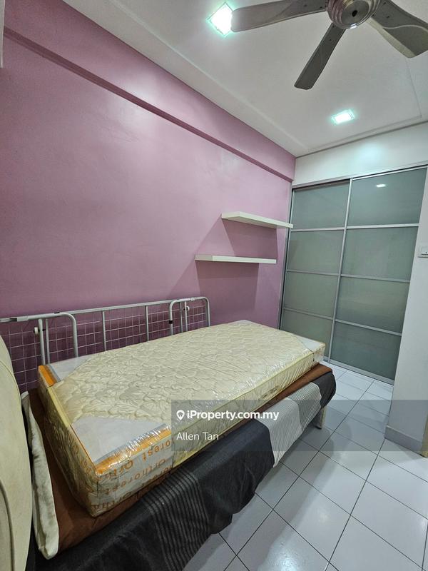 Condominium for Sale in Sterling by Allen Tan - iProperty.com.my