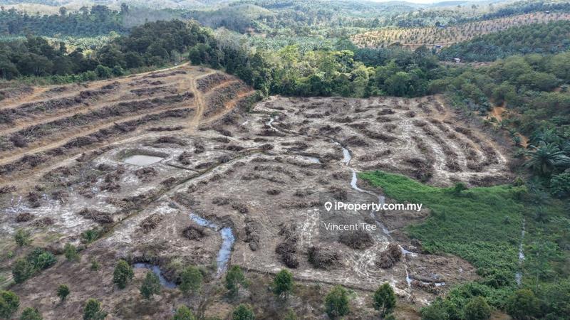 For Sale - 6.23 Acres Freehold Land with Stream Jerkoh Benta Penjom Kuala Lipis