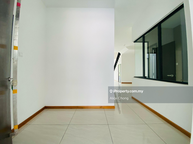 3-storey Terraced House for Sale in The Kews Senibong Leisure Farm, Gelang Patah by Alice Chong - iProperty.com.my