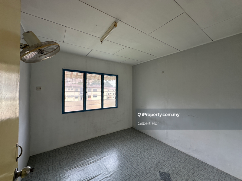 Flat for Sale in Seksyen 2 Wangsa Maju Flat by Gilbert Hor - iProperty.com.my