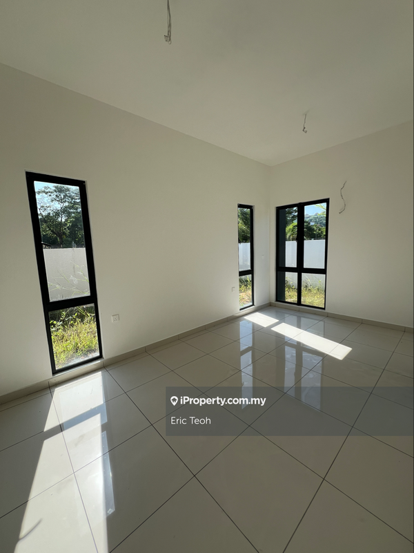 Semi-Detached House for Sale in TTDI Grove, Kajang by Eric Teoh - iProperty.com.my