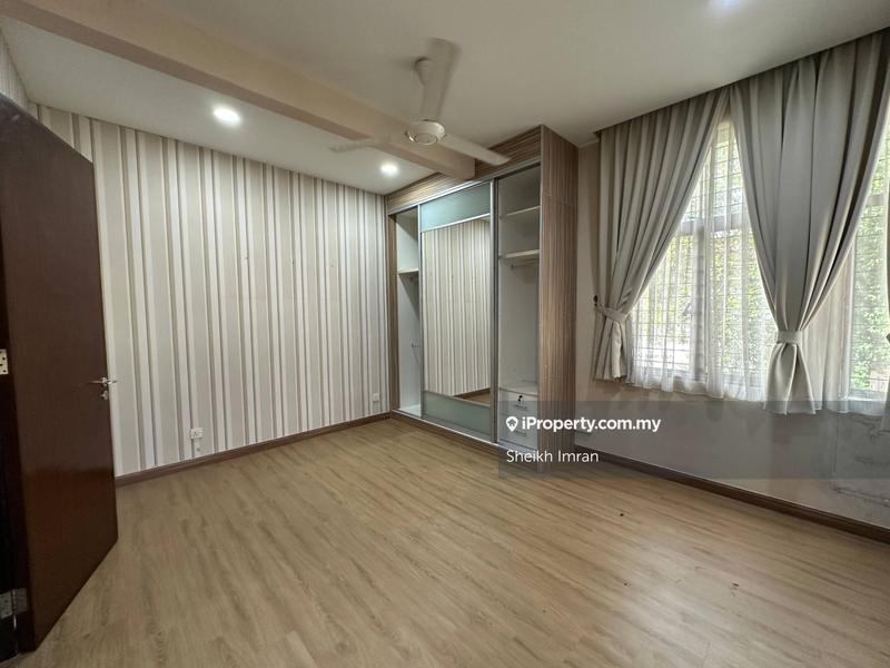 Rumah Berangkai 2 Tingkat untuk Dijual di Bukit Jelutong, Shah Alam oleh Sheikh Imran - iProperty.com.my