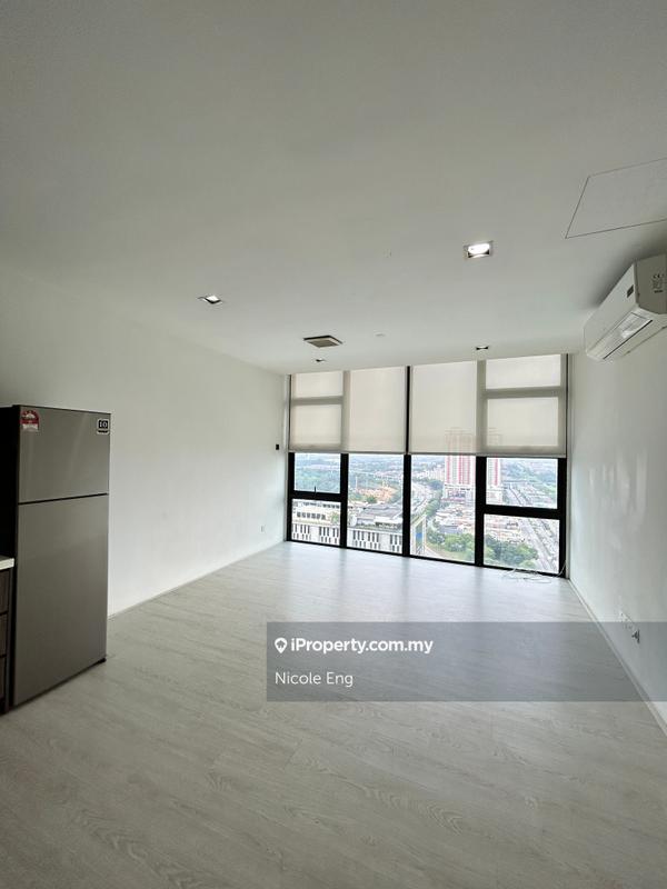 Residensi Servis untuk Dijual di The Square SOHO @ One City USJ 25 oleh Nicole Eng - iProperty.com.my