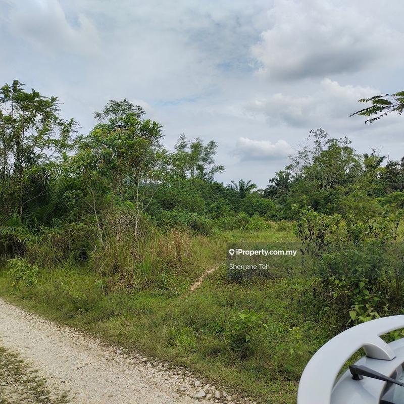 For Sale - 1/ 1.6/ 2 acre FH Agri land zone Industrial