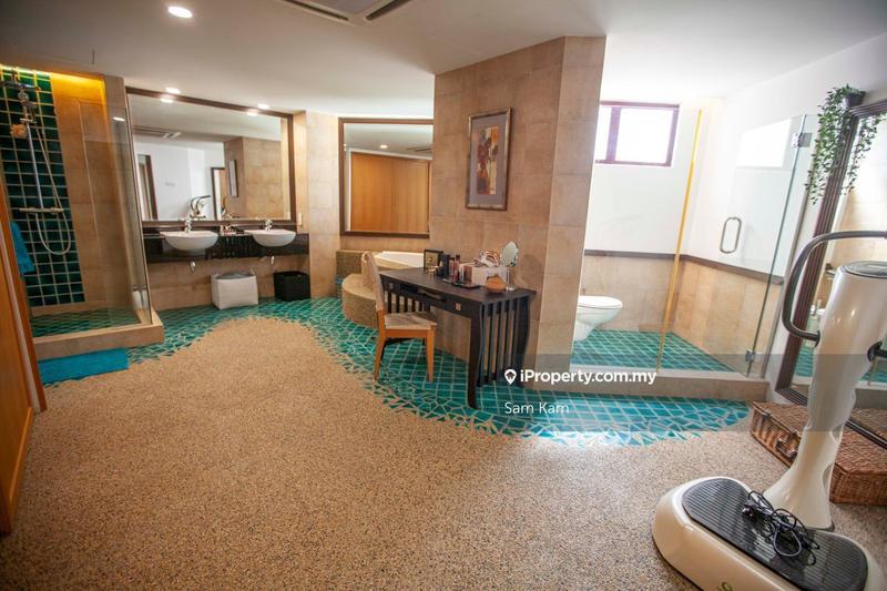 For Sale - Marina Bay Condominium