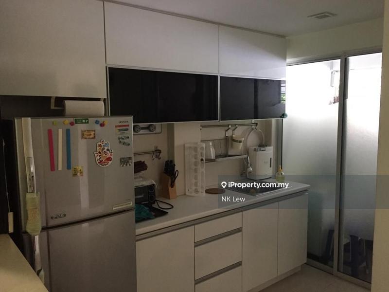 For Sale - Bayan Villa, Seri Kembangan