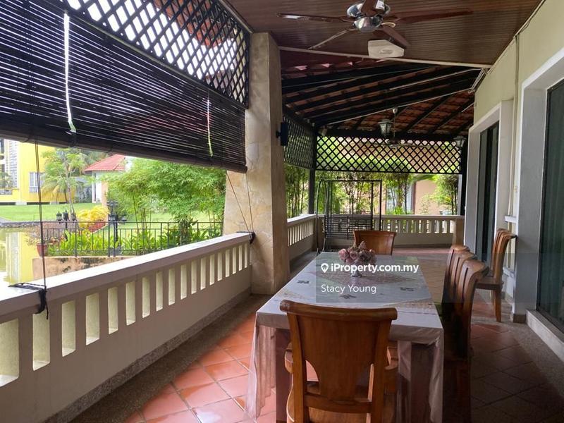 Bungalow House for Sale in Kajang Country Heights, Kajang by Stacy Young - iProperty.com.my