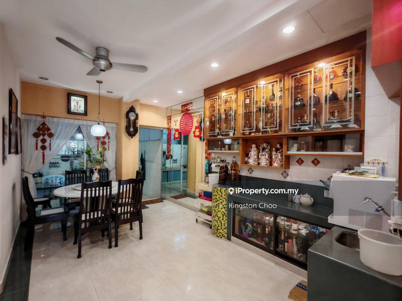 Rumah Bandar untuk Dijual di [ Gated Guarded ] Taman Lagenda Mas, Cheras oleh Kingston Choo - iProperty.com.my