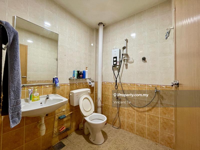 2-storey Terraced House for Sale in Taman Muda, Ampang by Vincent Tai - Lembah Maju 2-sty terrace - bathroom 2 - iProperty.com.my