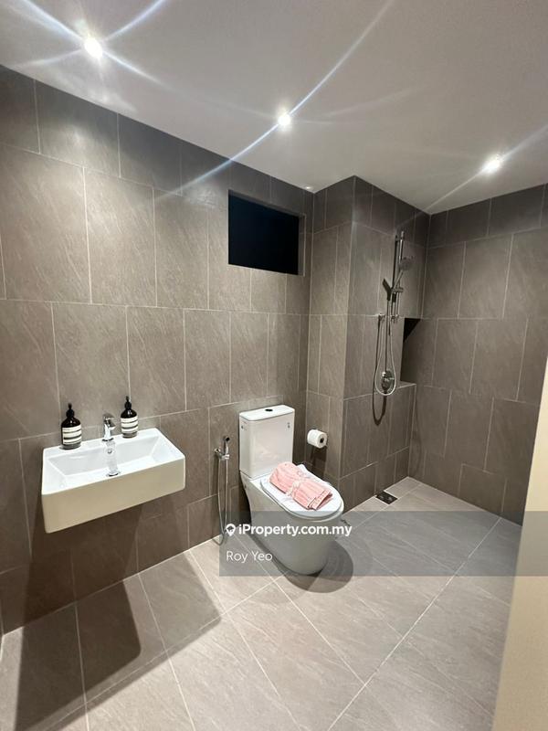 For Sale - The Park Sky Residence