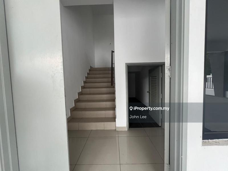 Rumah Bandar untuk Dijual di SALAK TINGGI, Sepang oleh John Lee - iProperty.com.my