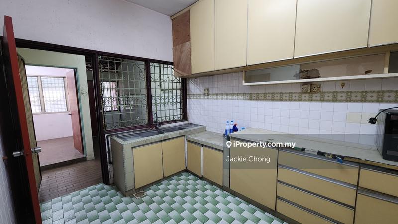 Rumah Teres 2-Tingkat untuk Dijual di Taman Overseas Union (Taman Oug), Jalan Klang Lama (Old Klang Road) oleh Jackie Chong - iProperty.com.my