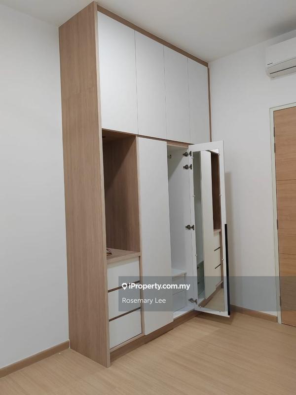 For Rent - Trinity Pentamont