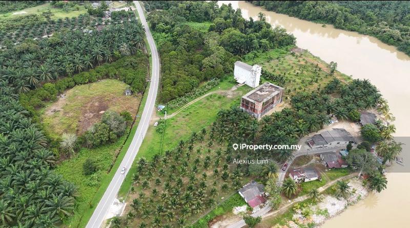 For Sale - 3.31 Acres Agriculture Land (Palm Oil)@ 5 Min to Kota Tinggi Town Area