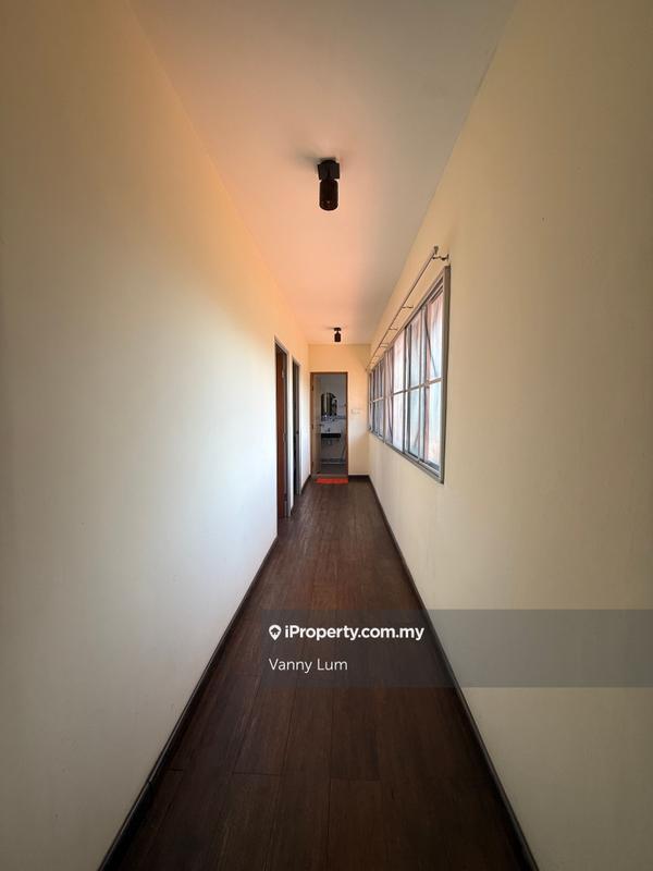 Bungalow House for Sale in smb5k, Petaling Jaya by Vanny Lum - iProperty.com.my