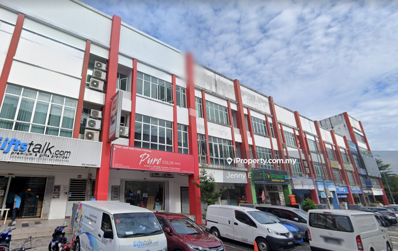 Shop for Sale in Taman Bukit Serdang, Seri Kembangan, Seri Kembangan by Jenny E - iProperty.com.my