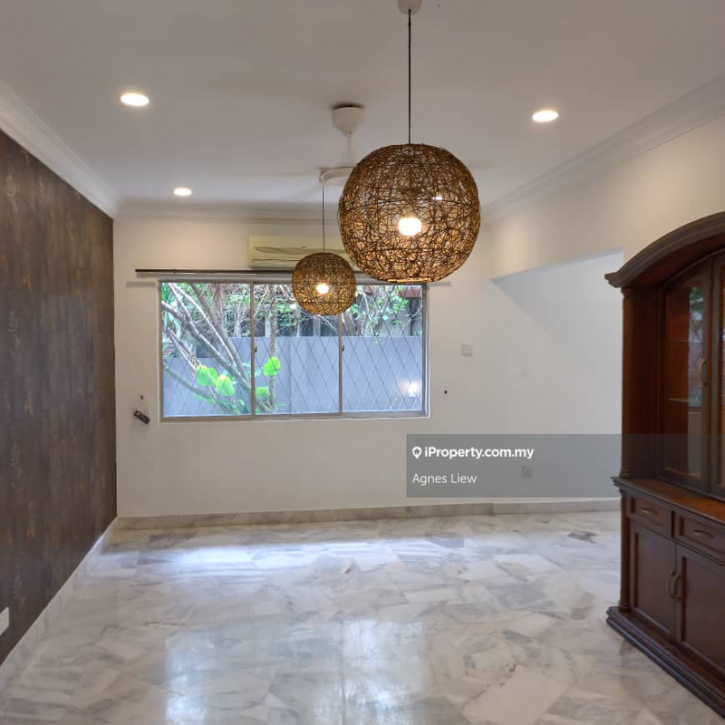 Rumah Berkembar untuk Dijual di Setiakasih, Damansara Heights oleh Agnes Liew - iProperty.com.my