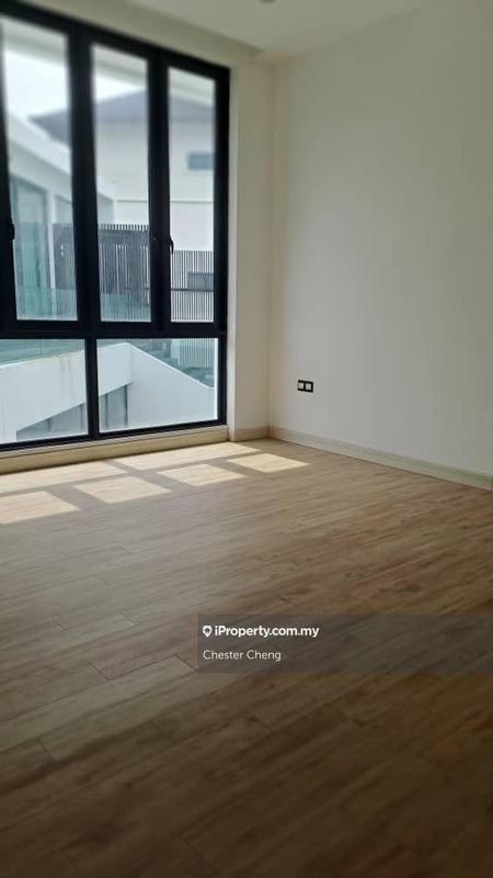 Bungalow House for Sale in Subang Heights, Subang Jaya by Chester Cheng - iProperty.com.my
