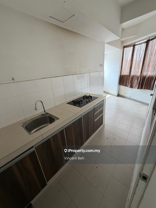 Kondominium untuk Disewa di Residence 8 oleh Vincent Beh - iProperty.com.my