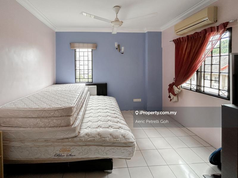 Pangsapuri untuk Dijual di Pelangi Heights oleh Aeric Petrelli Goh - iProperty.com.my