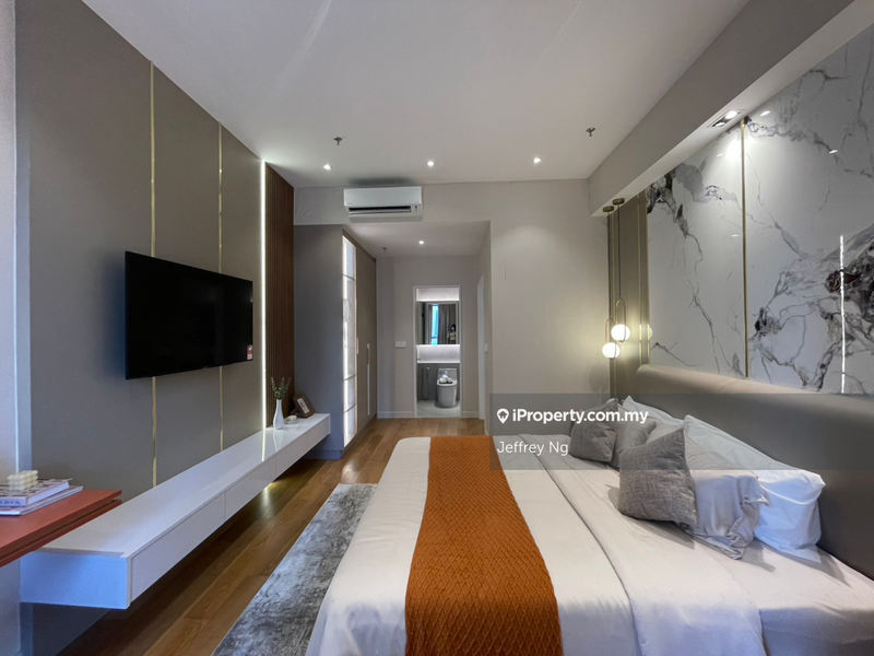 For Sale - Golden Crown Residence